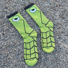 Load image into Gallery viewer, METAPOD SOCK by sijenesuispasla
